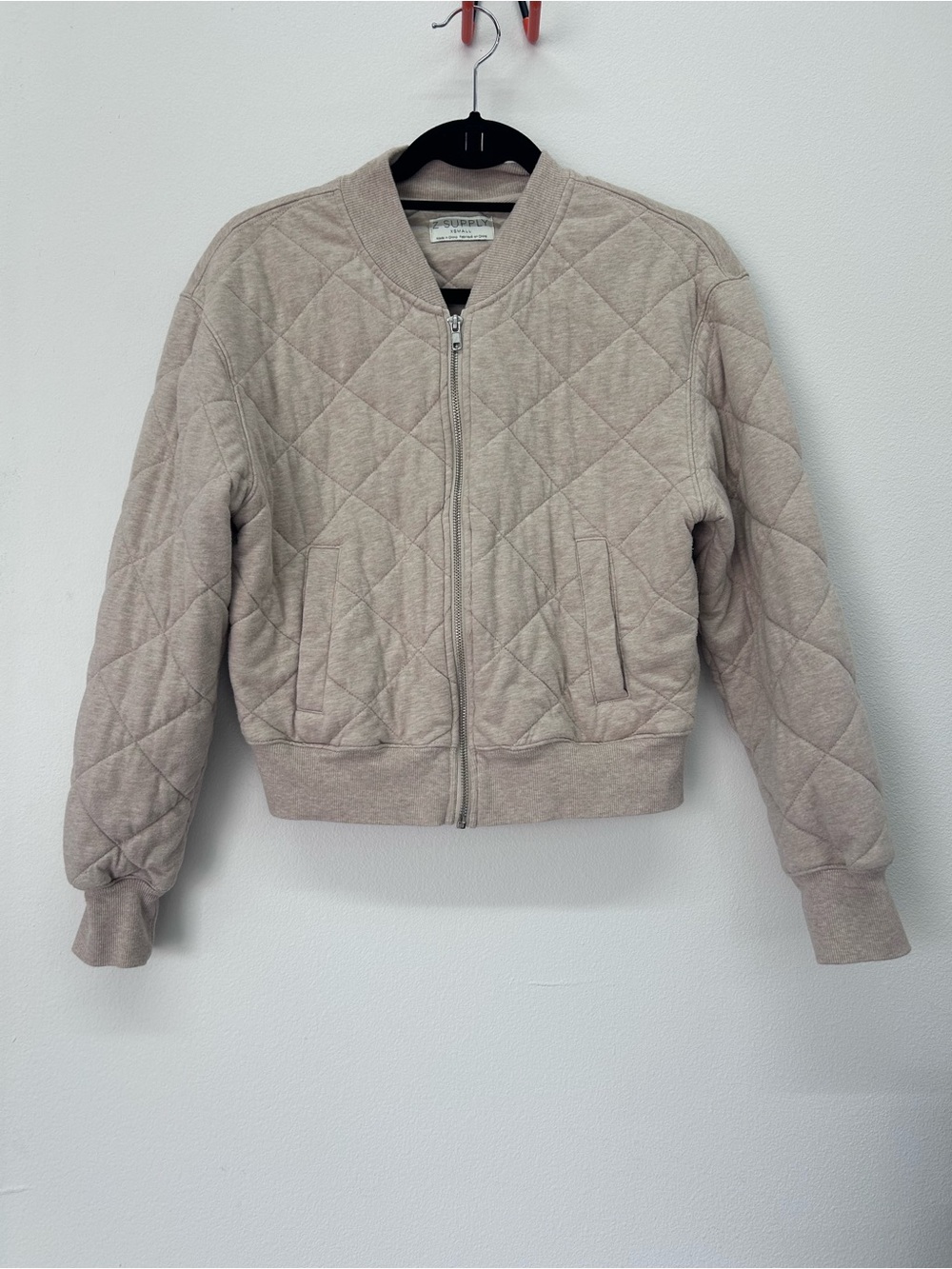 NWOT Z Supply Maya Quilted Bomber Jacket - Light Taupe Size XS